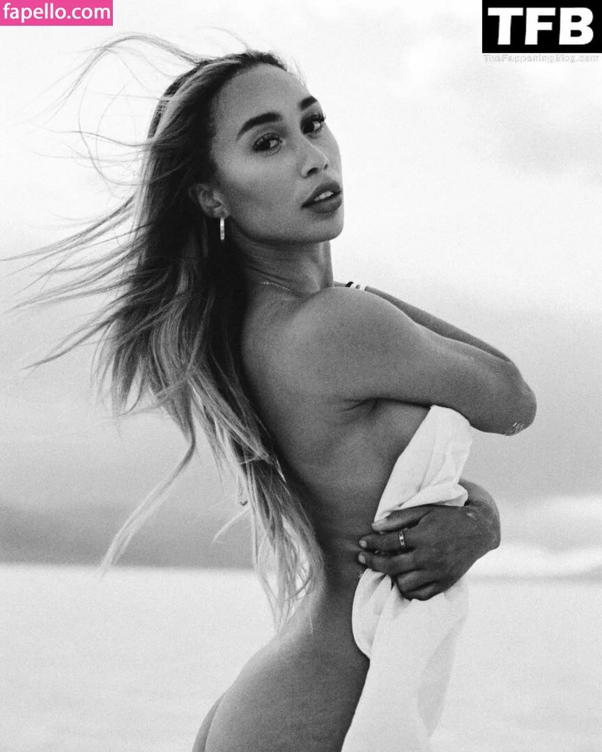 Eva Gutowski Onlyfans Photo Gallery 