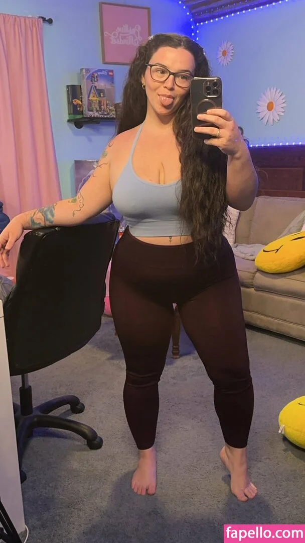 smileynessvip Onlyfans Photo Gallery 