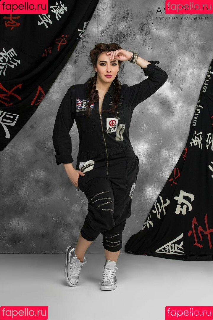 Mirhan Hussein Onlyfans Photo Gallery 