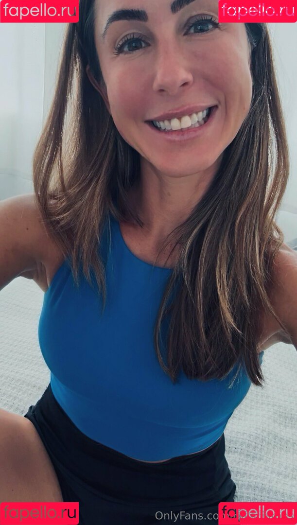 mila_james Onlyfans Photo Gallery 