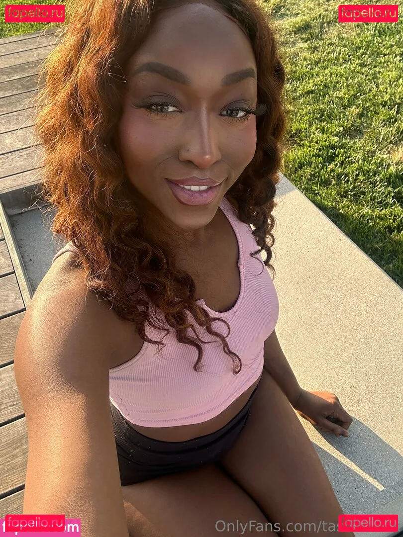 tashablack Onlyfans Photo Gallery 