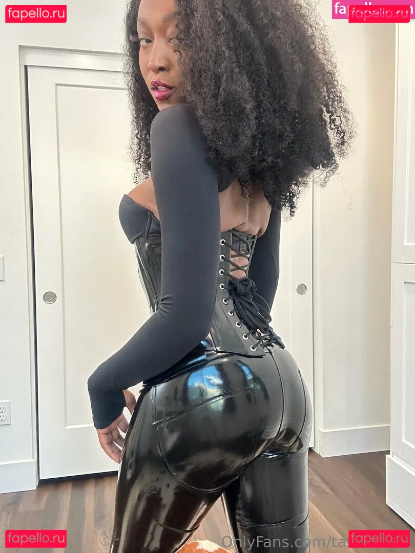 tashablack Onlyfans Photo Gallery 