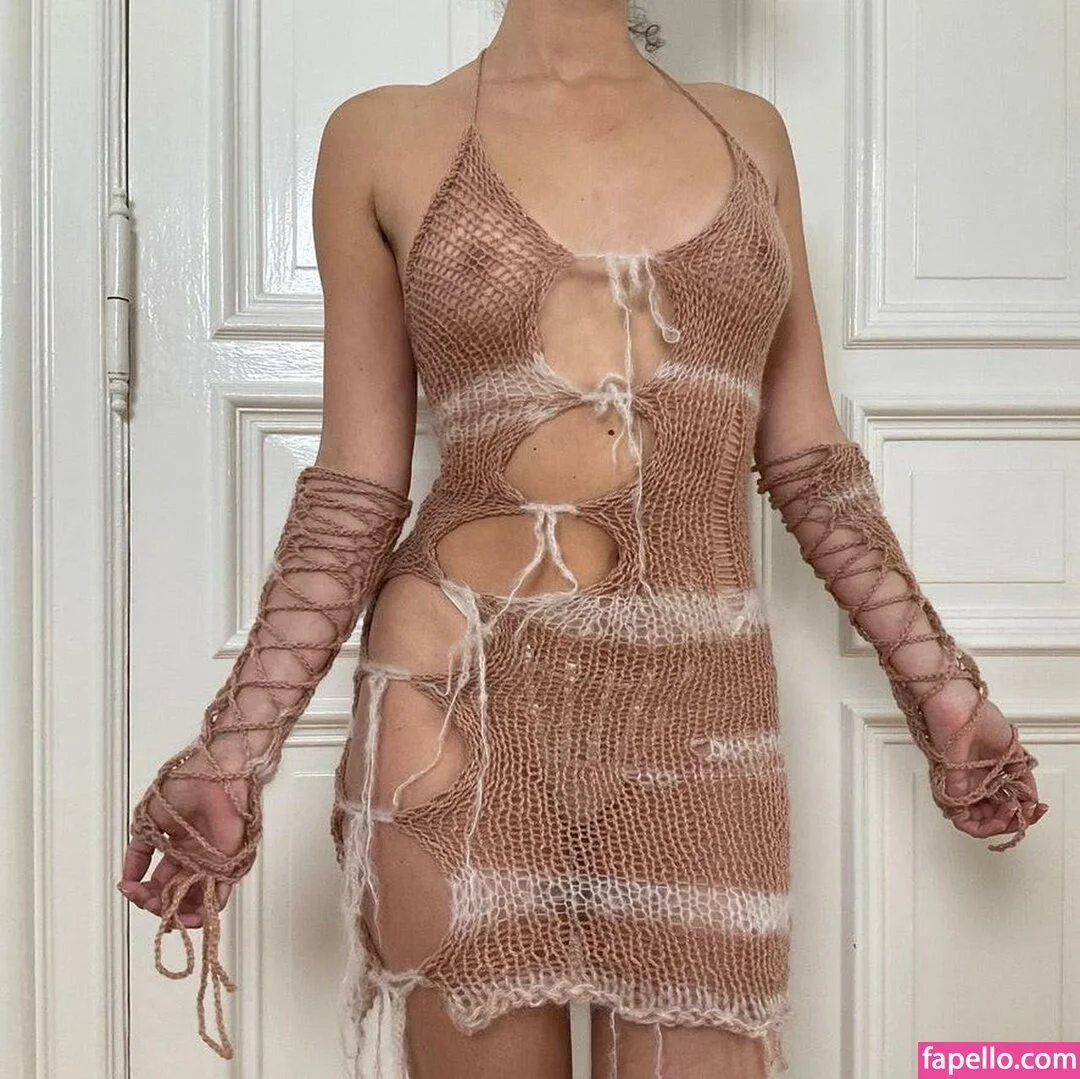 Depop Wins Onlyfans Photo Gallery 