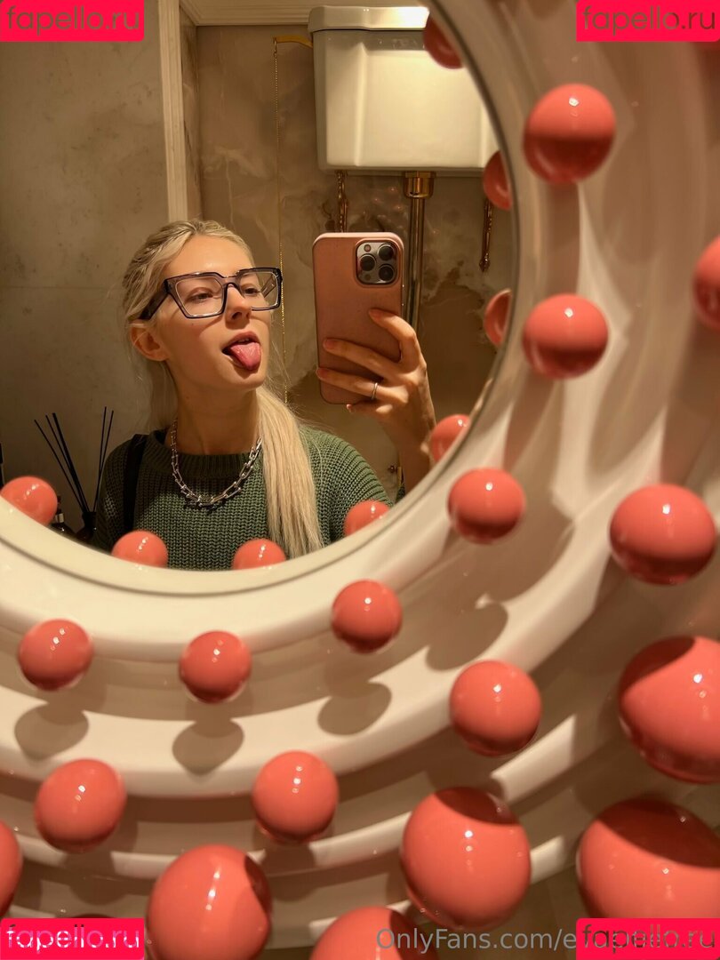 evaelfiefree Onlyfans Photo Gallery 