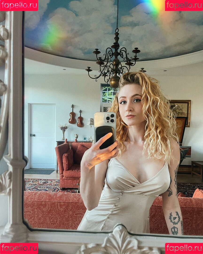 Janet Devlin Onlyfans Photo Gallery 