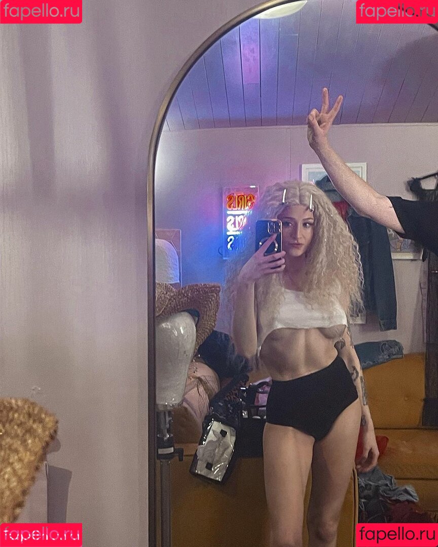 Janet Devlin Onlyfans Photo Gallery 