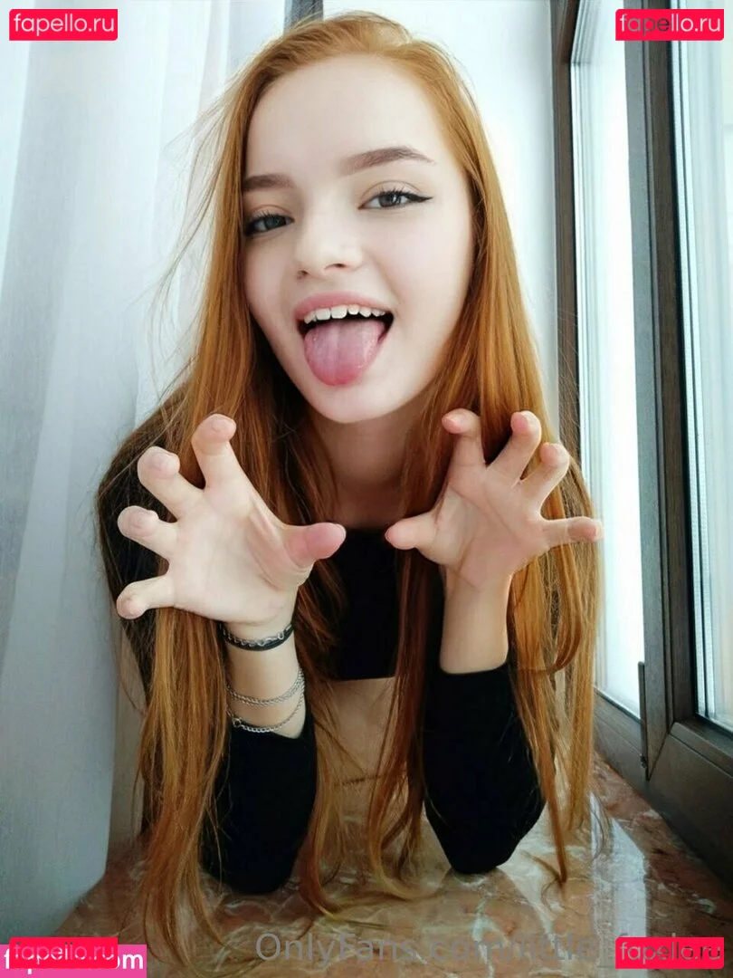 little_foxiee Onlyfans Photo Gallery 