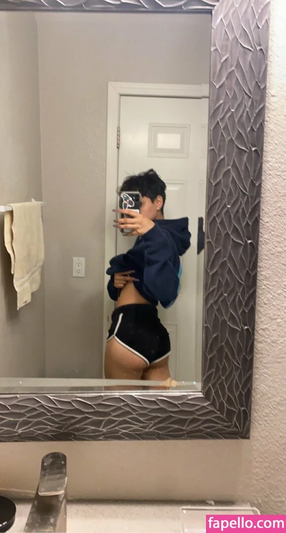 urfavlazyslxt Onlyfans Photo Gallery 