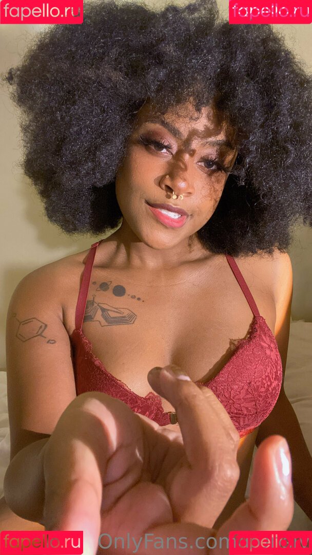 b0nsly Onlyfans Photo Gallery 