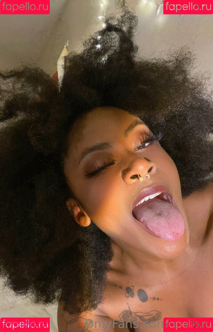 b0nsly Onlyfans Photo Gallery 