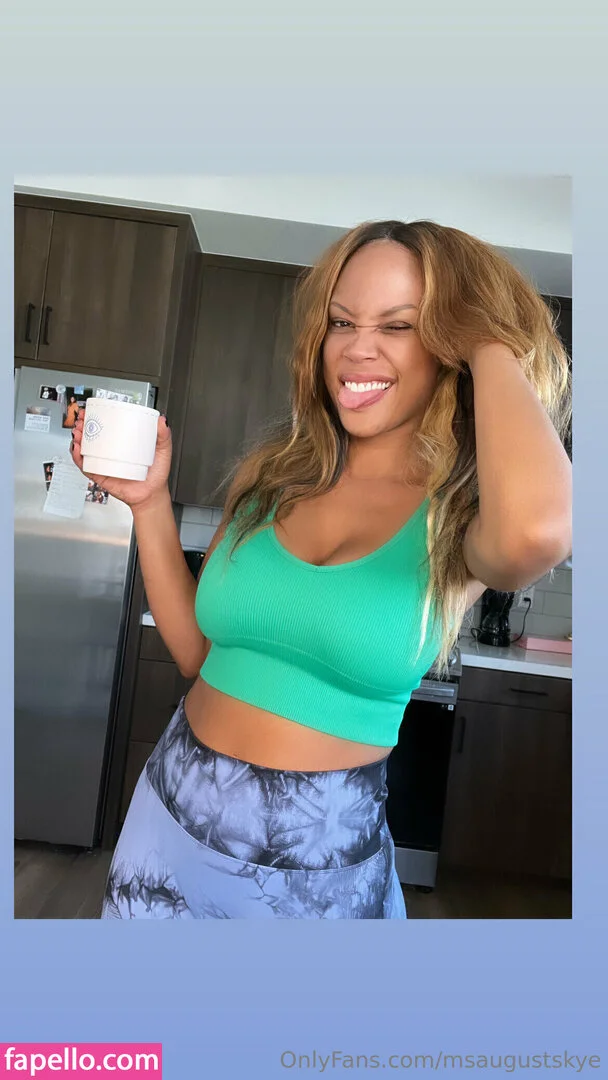 msaugustskye Onlyfans Photo Gallery 