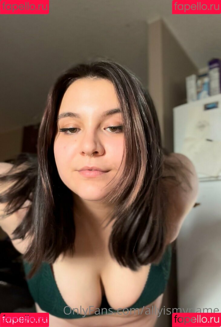 allyismyname Onlyfans Photo Gallery 