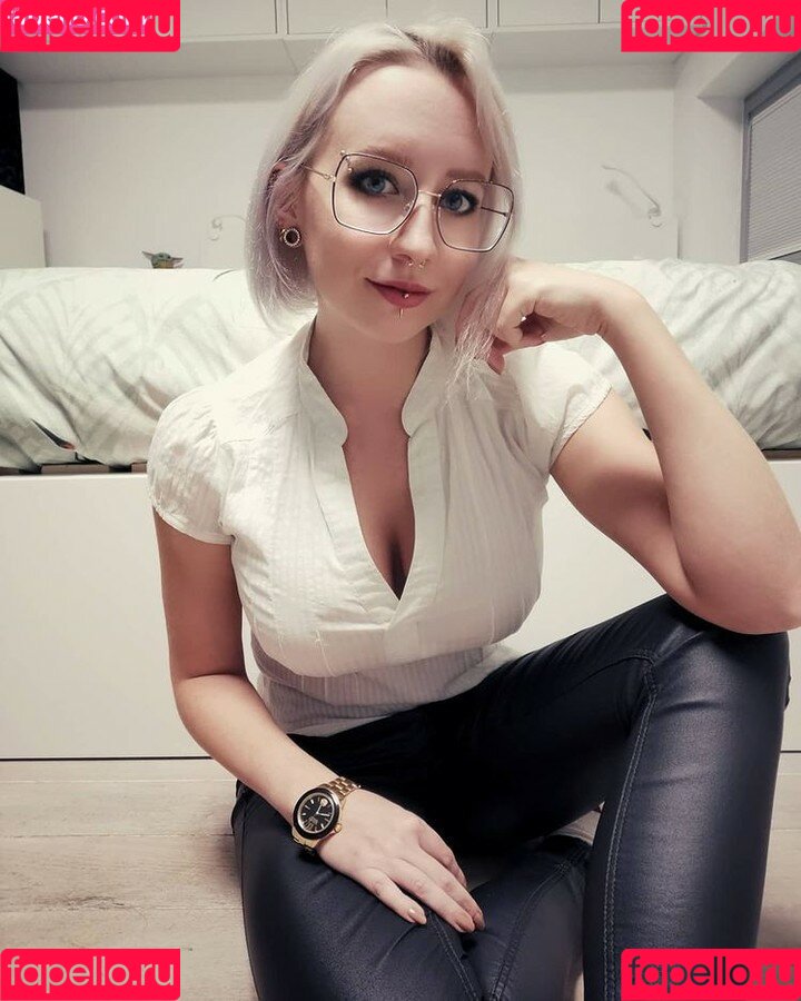 Methvespertine Onlyfans Photo Gallery 