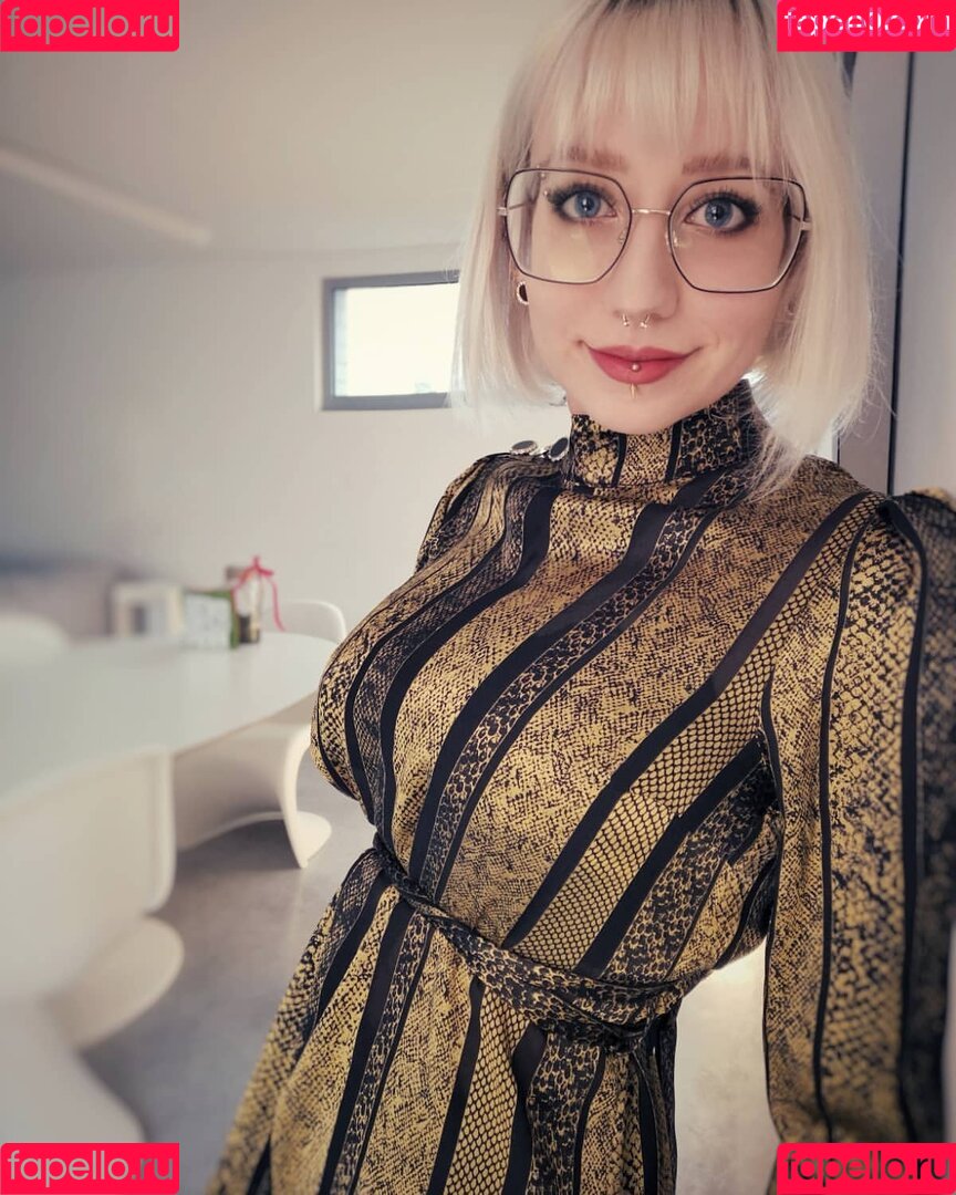 Methvespertine Onlyfans Photo Gallery 