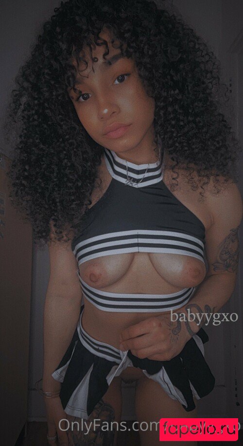 symoneskyefree Onlyfans Photo Gallery 