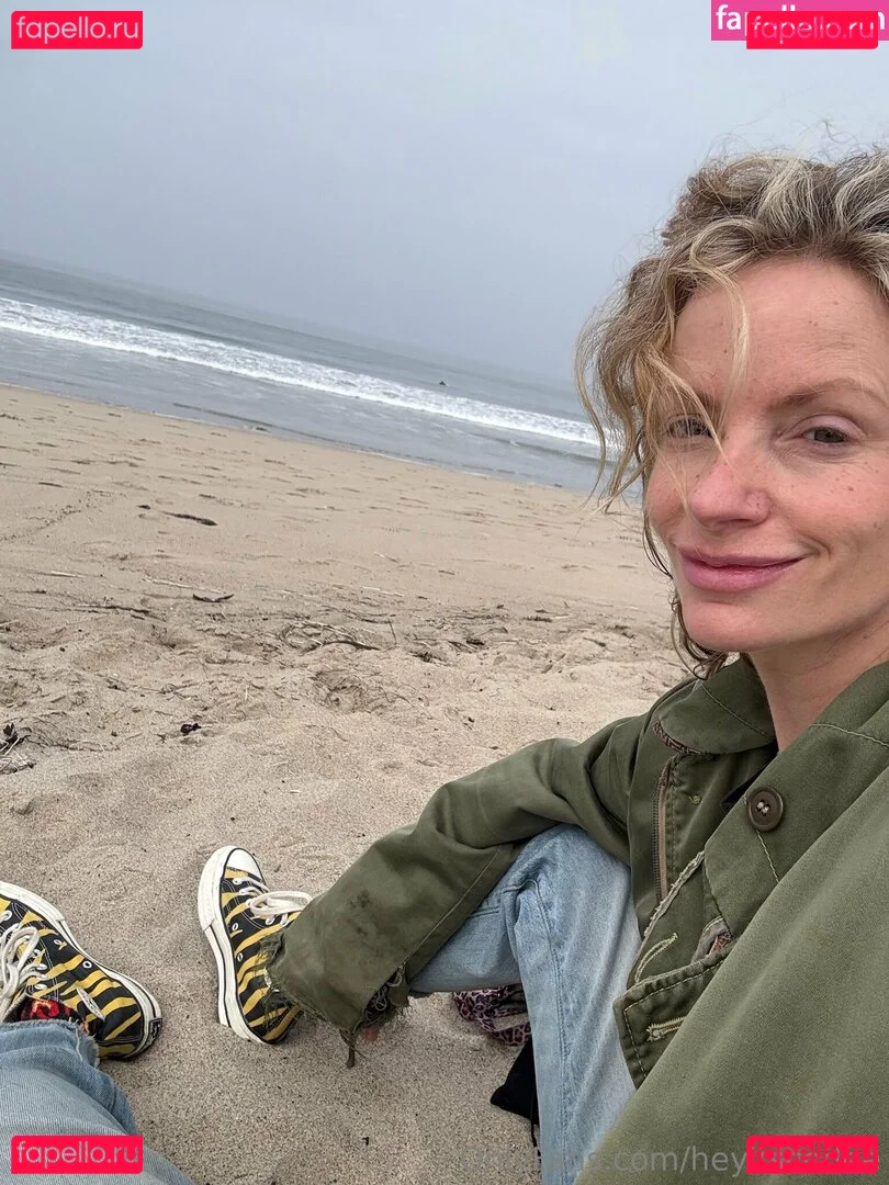 heyitscodee Onlyfans Photo Gallery 