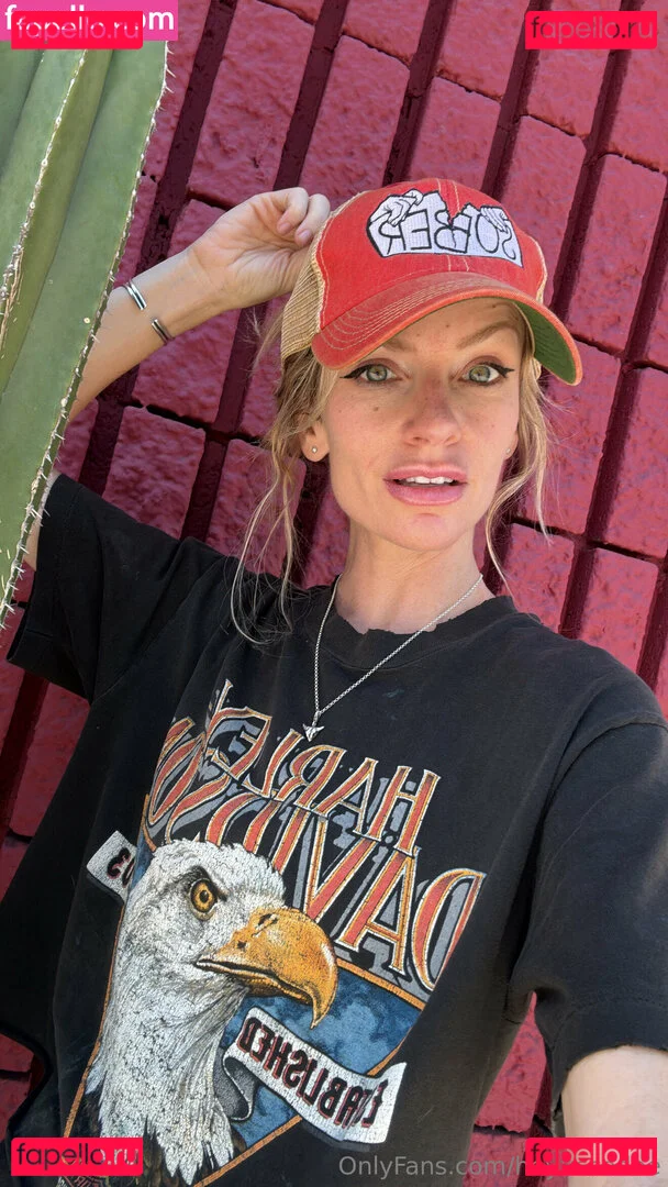 heyitscodee Onlyfans Photo Gallery 