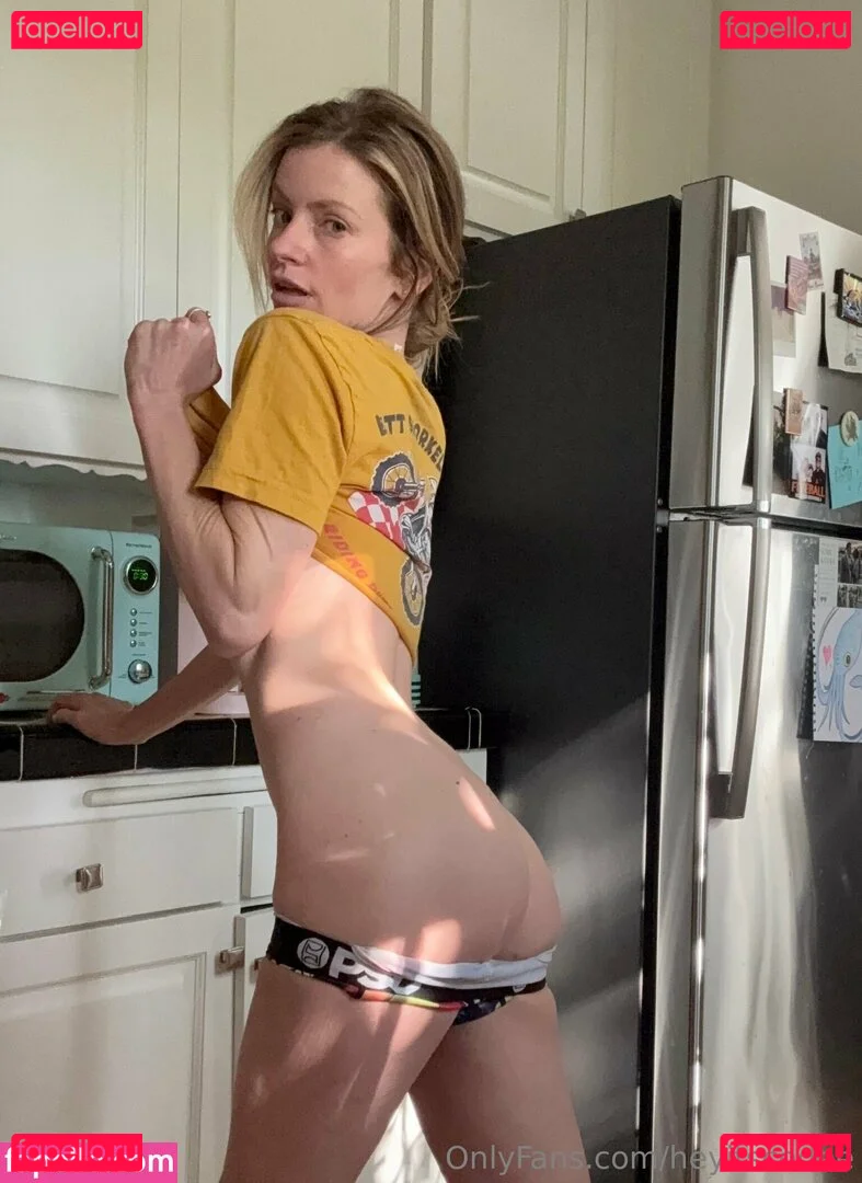 heyitscodee Onlyfans Photo Gallery 