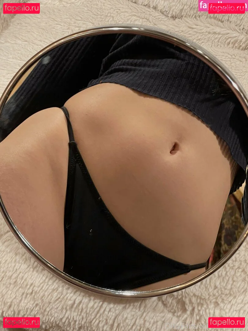 Saerosoh Onlyfans Photo Gallery 