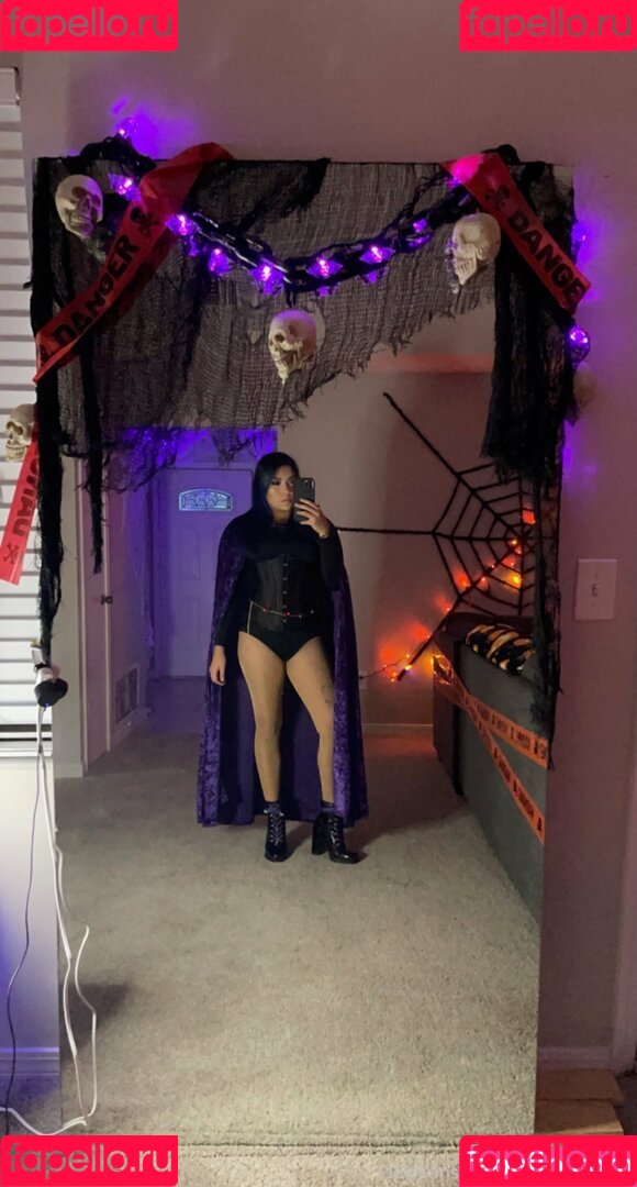 sabrinahellfire Onlyfans Photo Gallery 