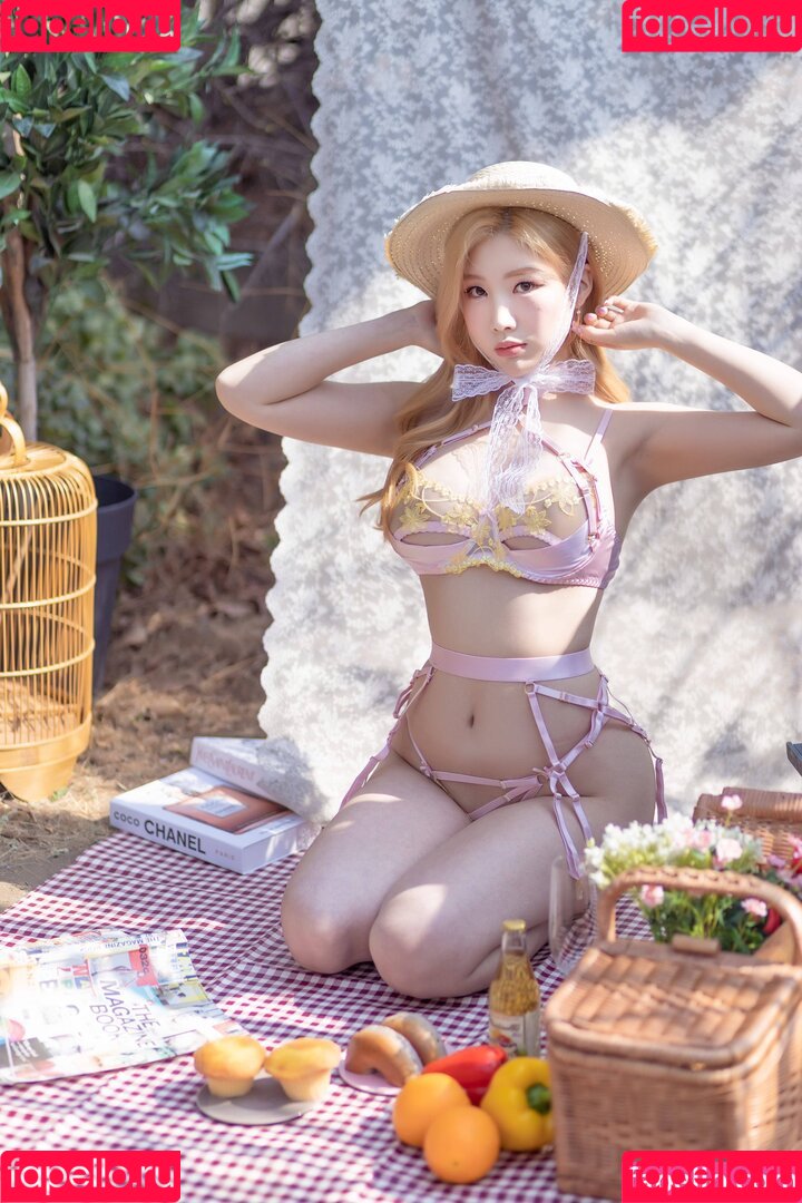 Yebin Onlyfans Photo Gallery 