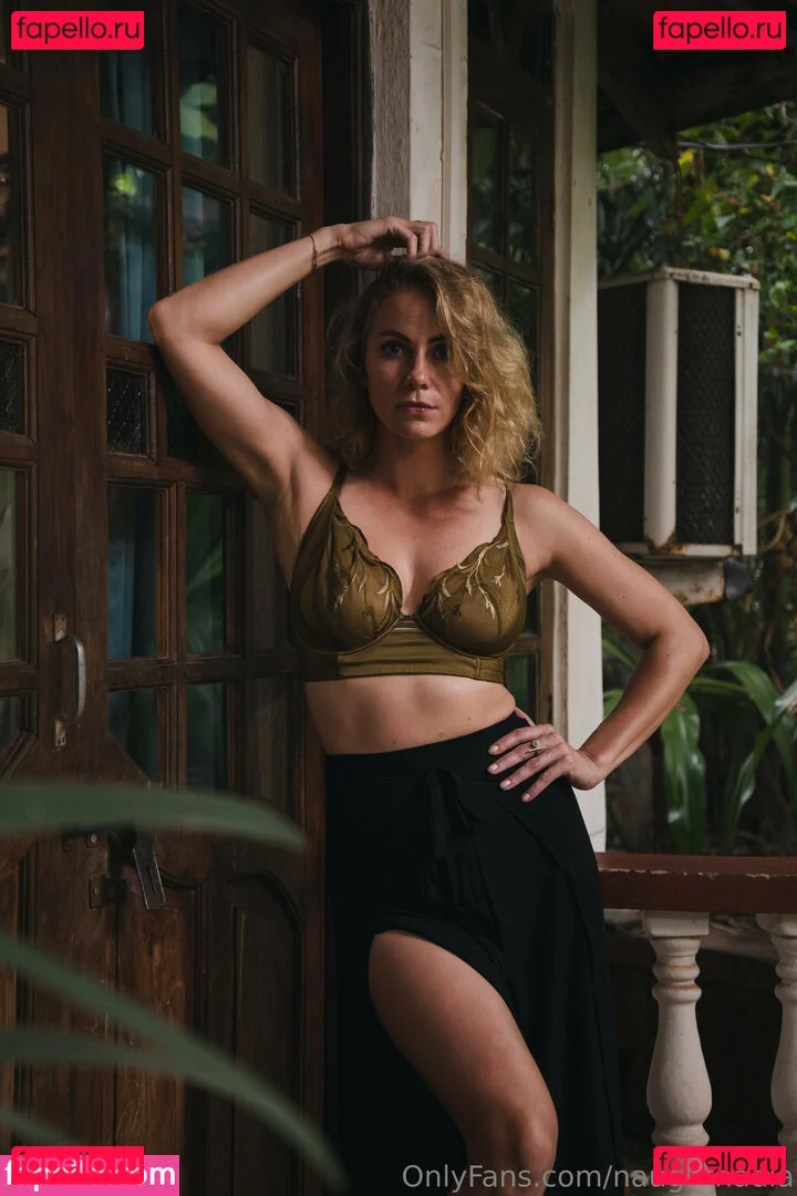 naughtnadia Onlyfans Photo Gallery 