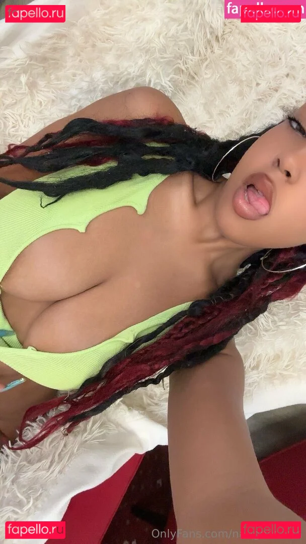 naughtnadia Onlyfans Photo Gallery 