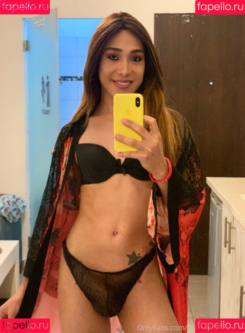 TheRealAnaconda Onlyfans Photo Gallery 