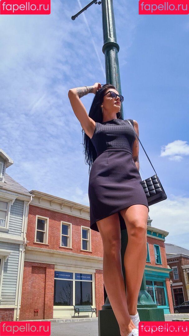 lory_tatt Onlyfans Photo Gallery 