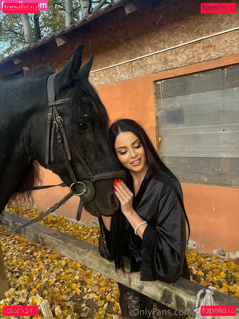 celinefree Onlyfans Photo Gallery 