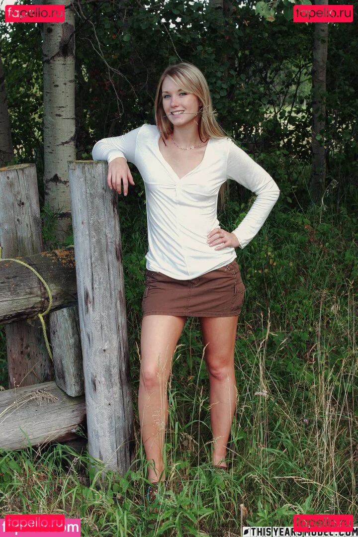 ThisYearsModel Onlyfans Photo Gallery 