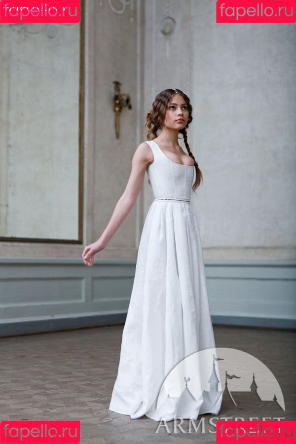 Polina Wiatr Onlyfans Photo Gallery 