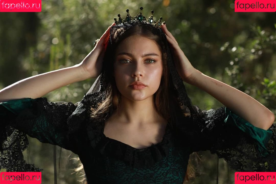 Polina Wiatr Onlyfans Photo Gallery 