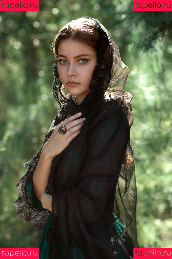 Polina Wiatr Onlyfans Photo Gallery 