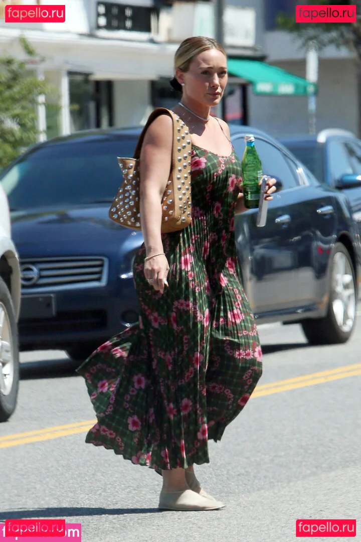 Hilary Duff Onlyfans Photo Gallery 