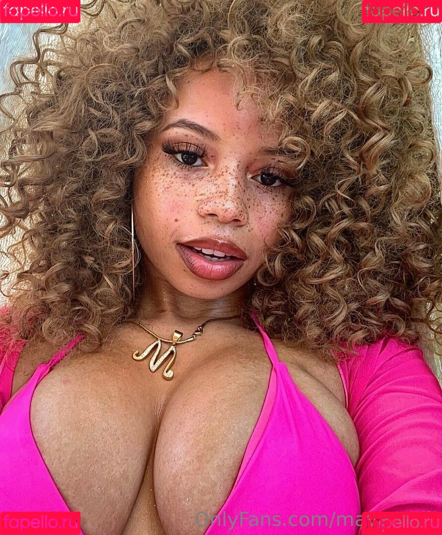 mayaregiii Onlyfans Photo Gallery 