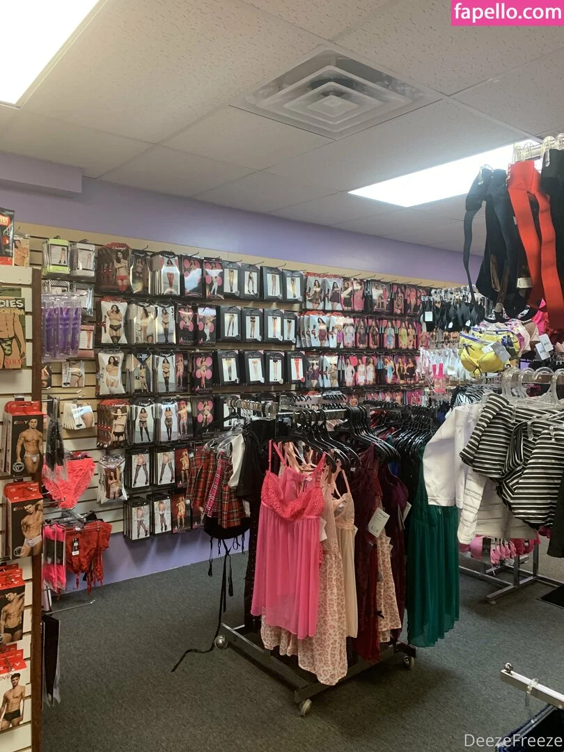 deezefreeze Onlyfans Photo Gallery 