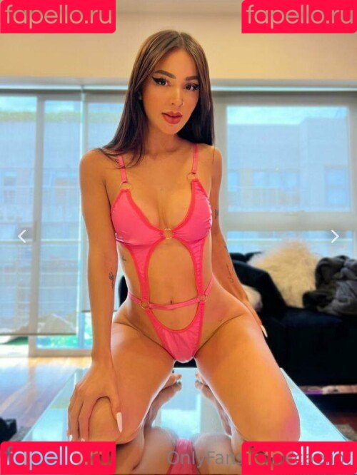 Caeli Onlyfans Photo Gallery 