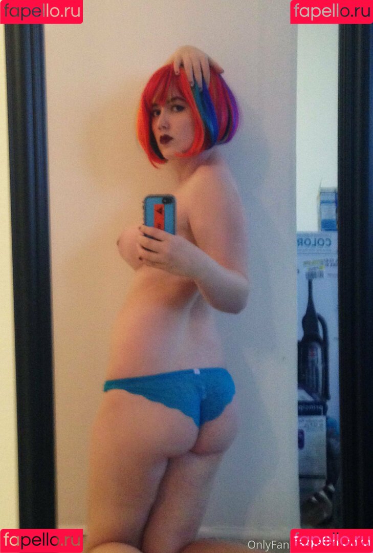 temptyva Onlyfans Photo Gallery 