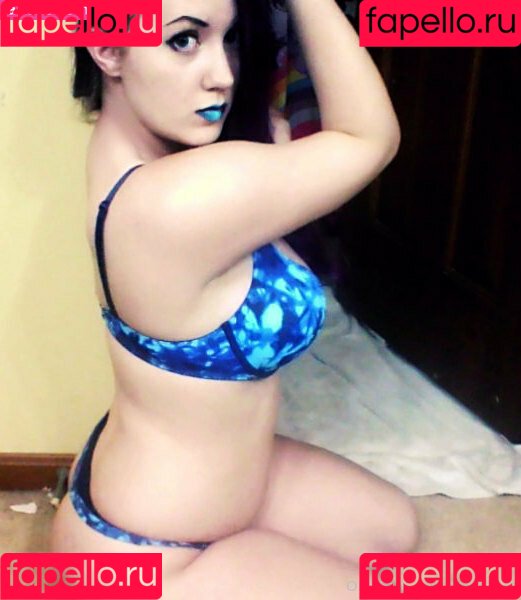 temptyva Onlyfans Photo Gallery 