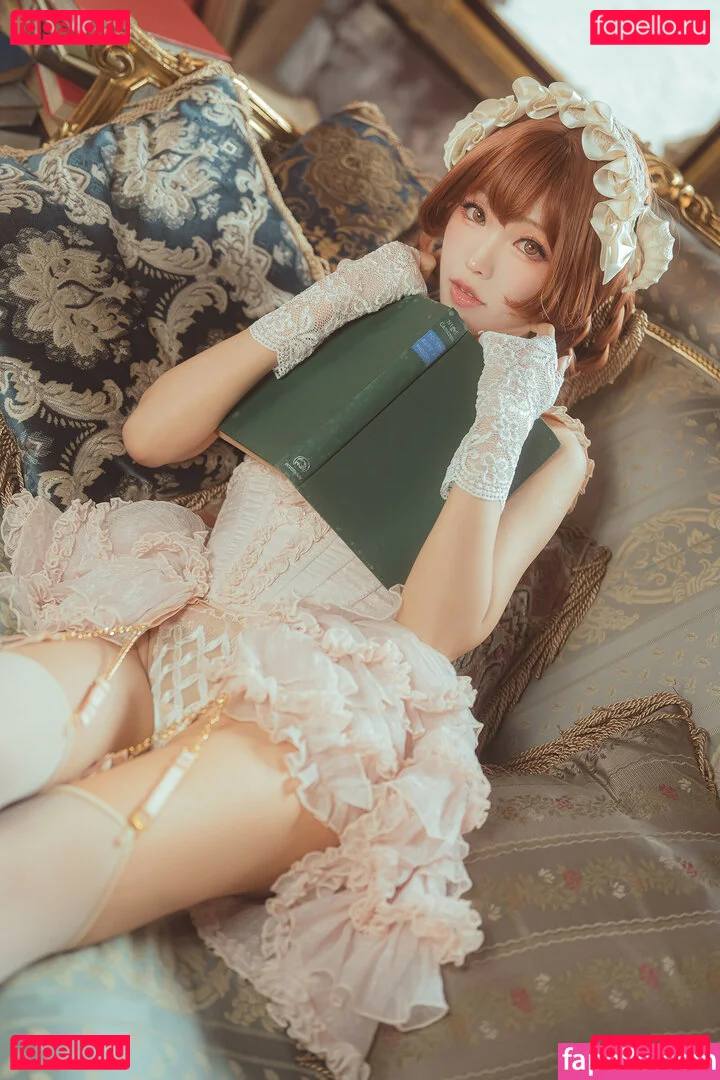 eeelyeee Onlyfans Photo Gallery 