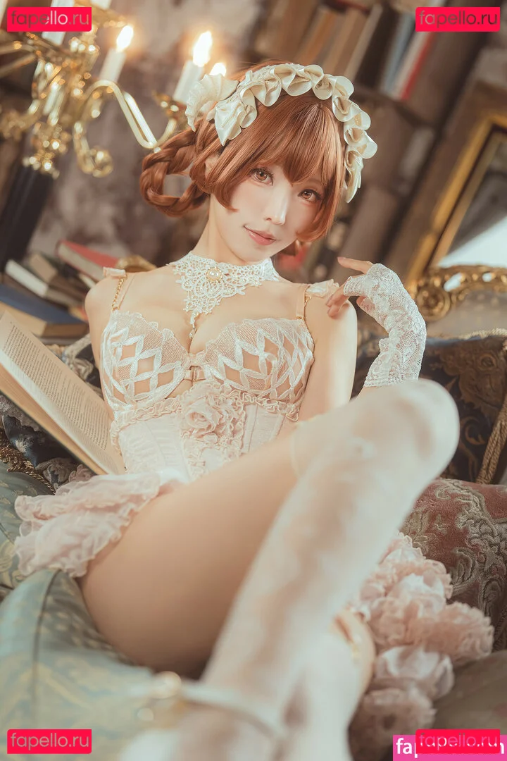 eeelyeee Onlyfans Photo Gallery 