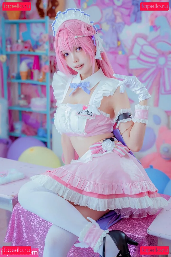 eeelyeee Onlyfans Photo Gallery 