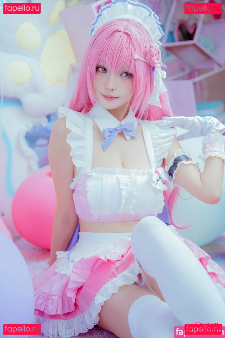 eeelyeee Onlyfans Photo Gallery 