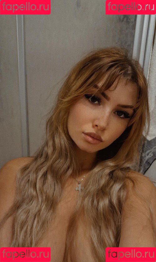 Stassia.petsou Onlyfans Photo Gallery 