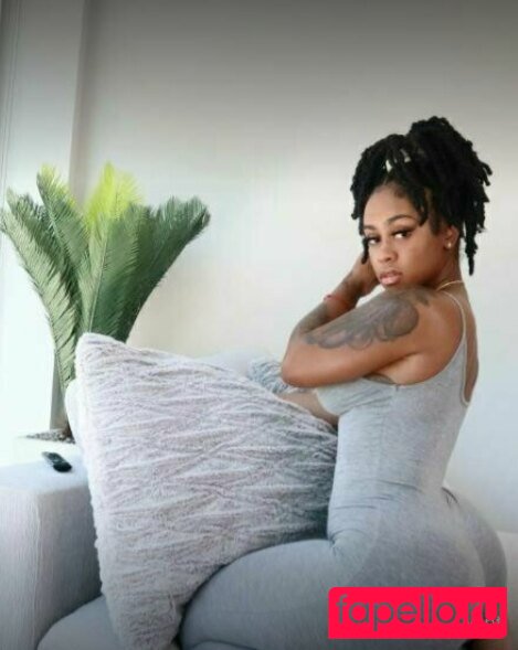 therealbombshell_mint Onlyfans Photo Gallery 