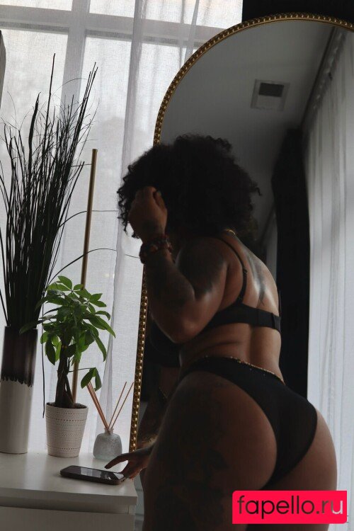 therealbombshell_mint Onlyfans Photo Gallery 