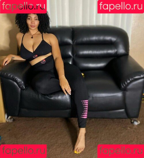 God Beth Onlyfans Photo Gallery 
