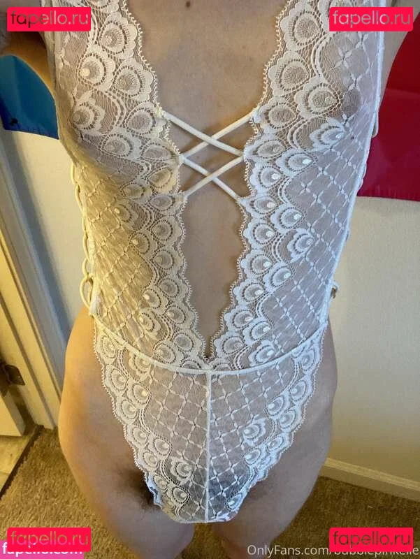 Bubblepinkelle Onlyfans Photo Gallery 