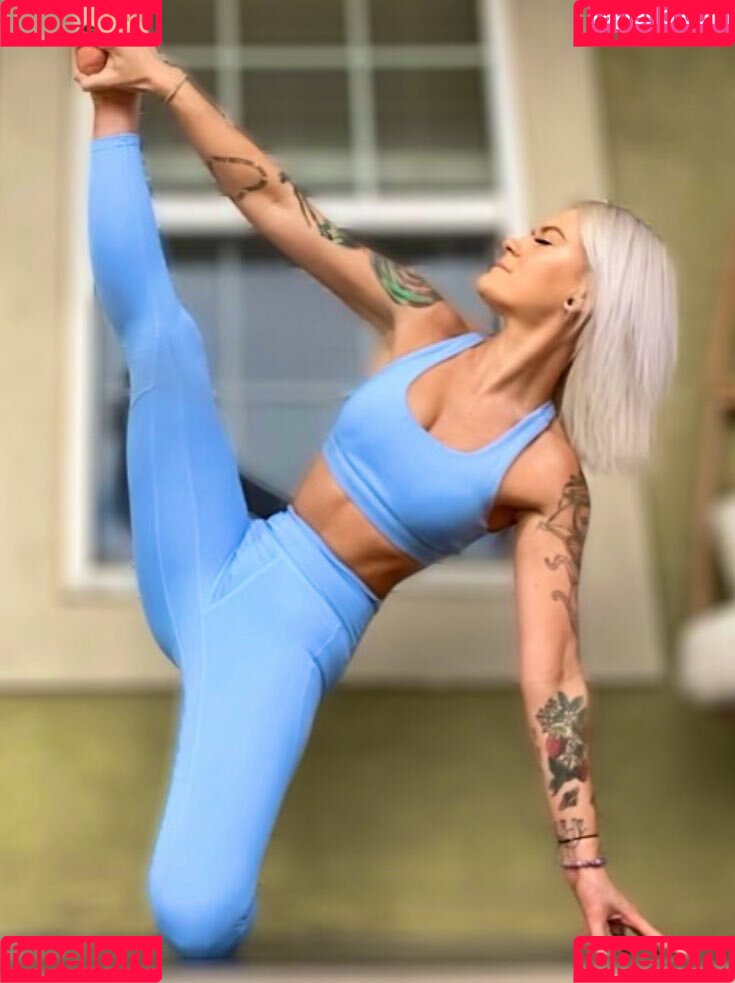 Lilveganslut_ Onlyfans Photo Gallery 